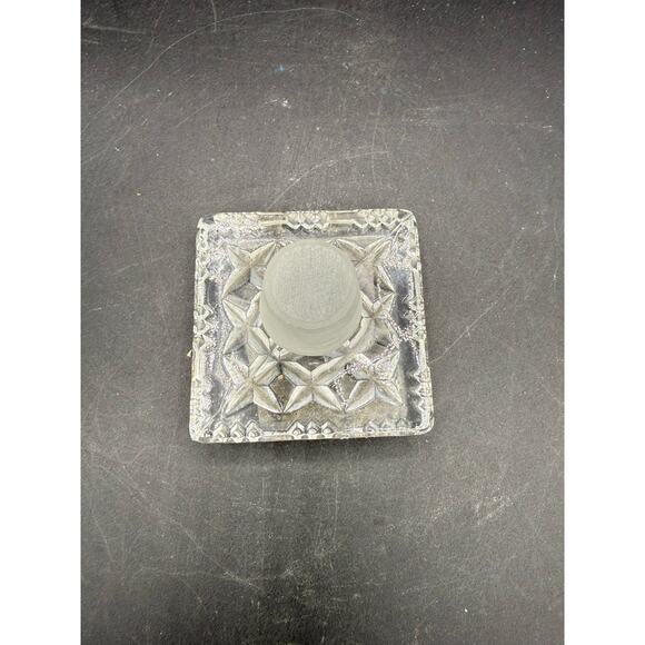 Vintage RCR 10” Lead Crystal Decanter from Italy - Picture 8 of 9